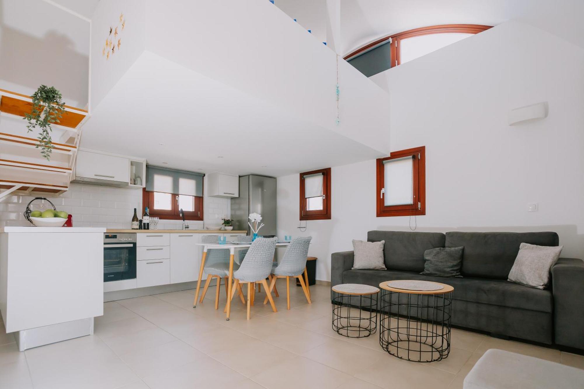 Sun Stories Suites Vóthon Zewnętrze zdjęcie