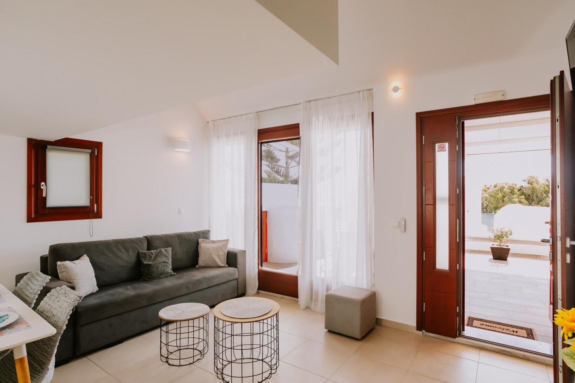 Sun Stories Suites Vóthon Zewnętrze zdjęcie